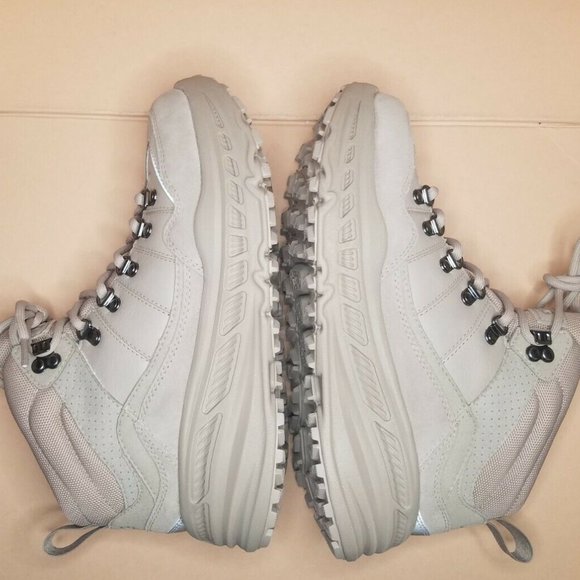 UGG Australia Winter Weather Boots Waterproof Men's Sizes NWOB - Picture 3 of 7